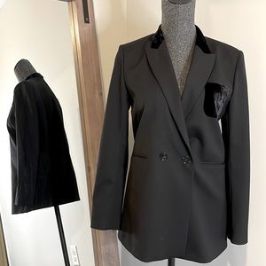 Sandro blazer black with velvet details size 38 like NEW!